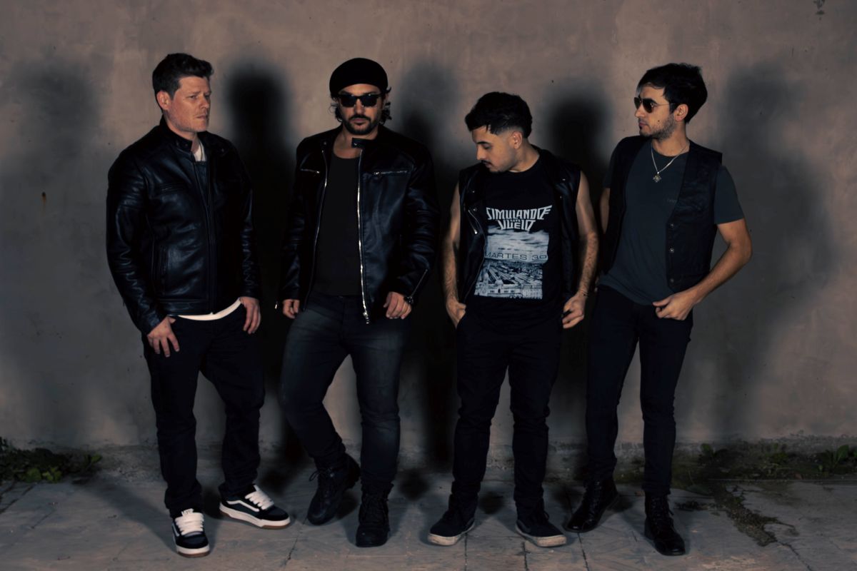 Simulando un Vuelo: «Martes 30» su primer disco